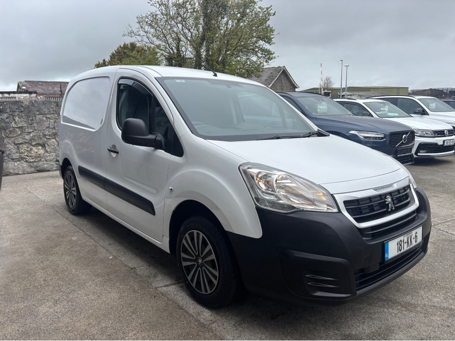 2018 Peugeot Partner - image 6