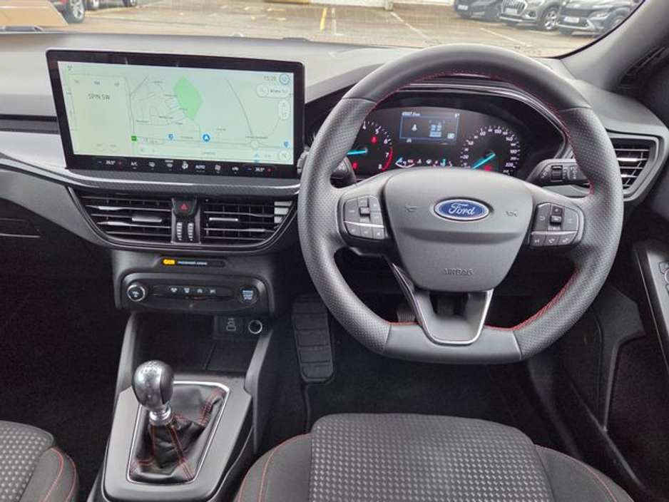 2024 Ford Focus - image 7