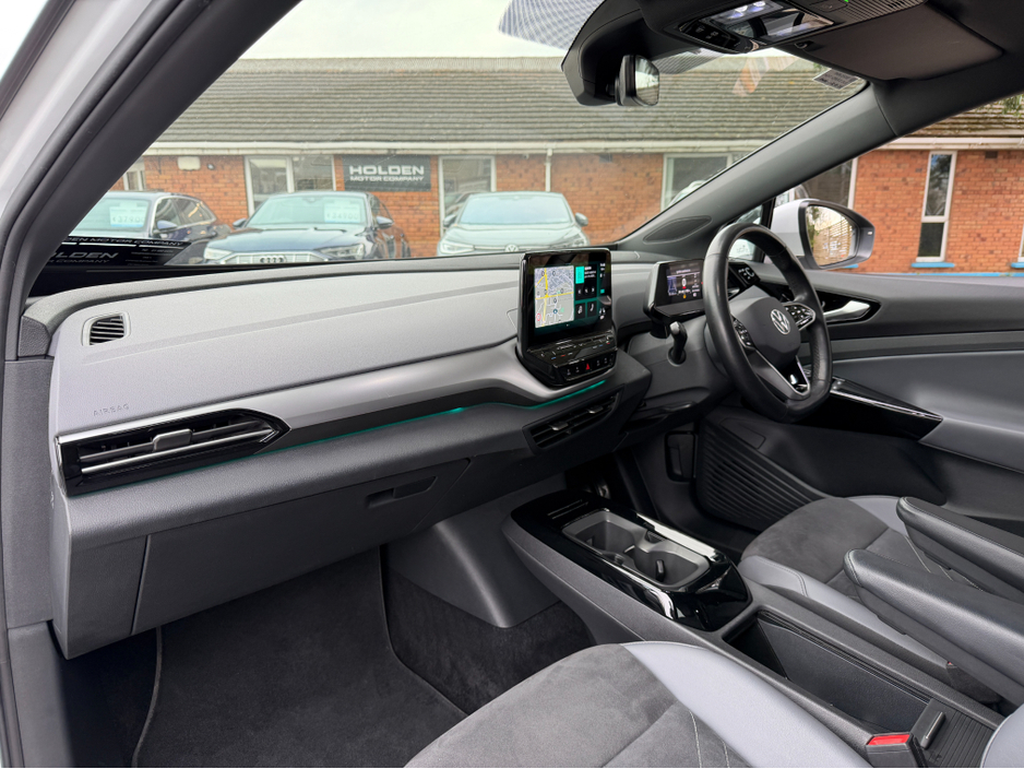 2022 Volkswagen ID.4 - image 27