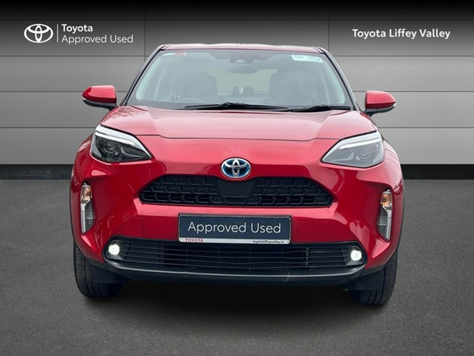 2023 Toyota Yaris Cross - image 5