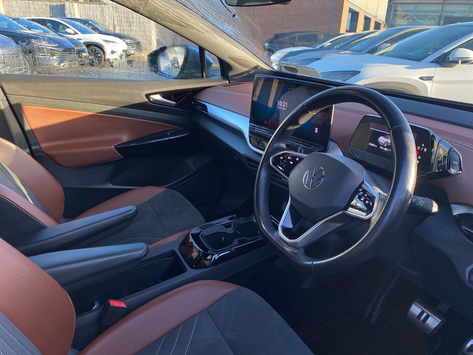 2023 Volkswagen ID.5 - image 9