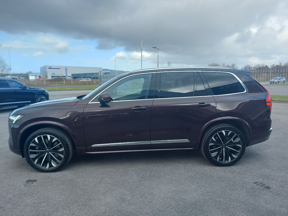 2026 Volvo XC90 - image 10