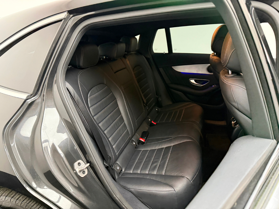 2024 Mercedes-Benz EQC - image 15