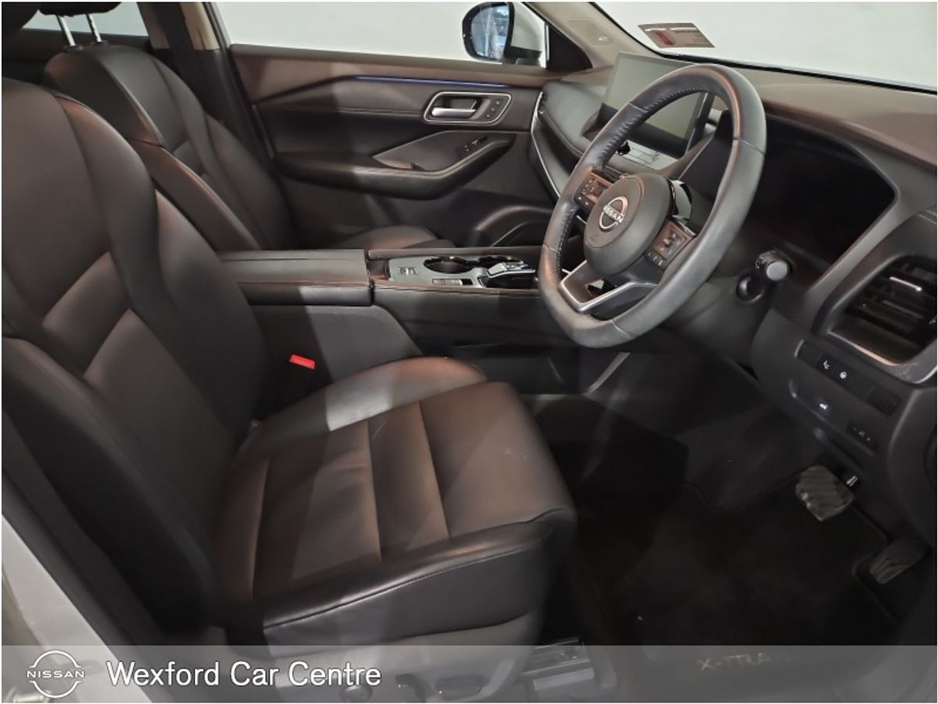 2024 Nissan X-Trail - image 2
