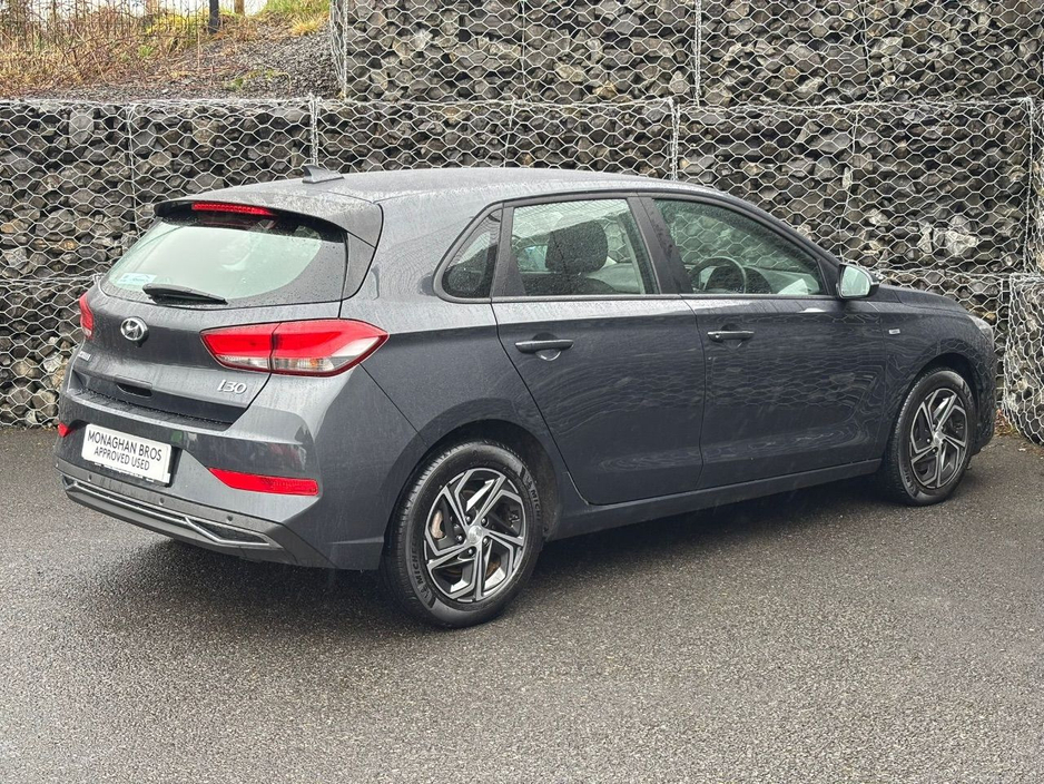 2024 Hyundai i30 - image 11