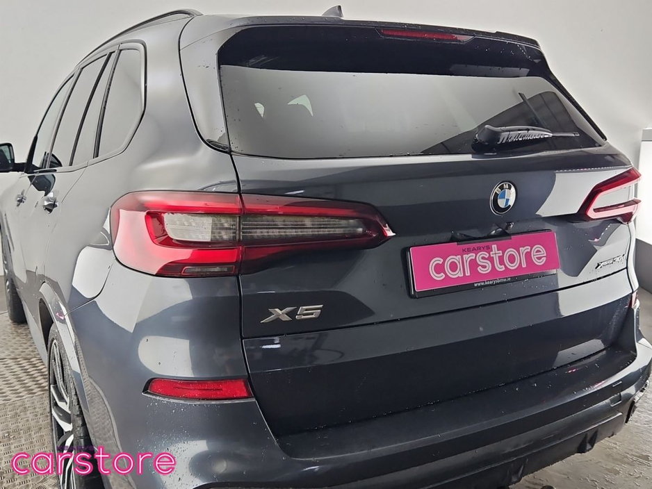 2020 BMW X5 xDrive30d M Sport €59,800