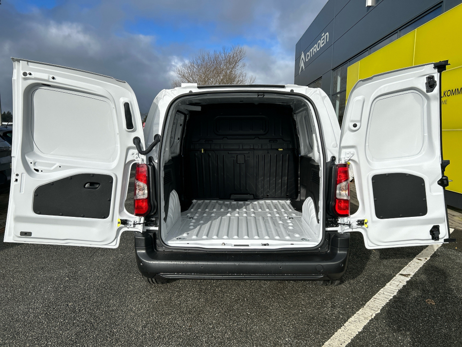 2026 Opel Combo 19 KOMF L1H1-1.5 100PS D