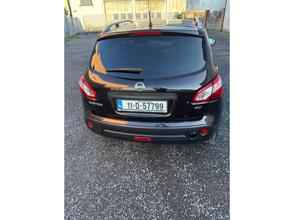 2011 Nissan Qashqai - image 7