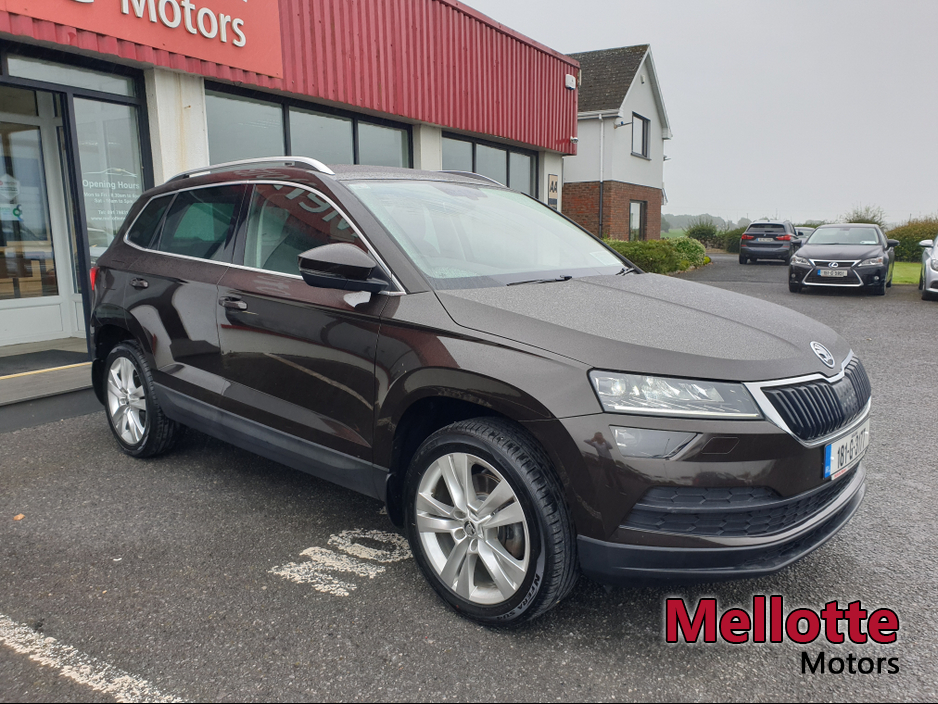 2018 Skoda Karoq - image 8