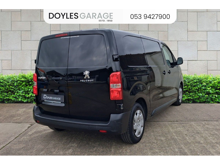 2018 Peugeot Expert - image 4