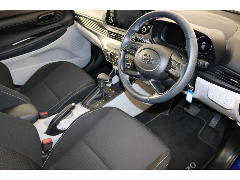 2023 Hyundai i20 - image 11