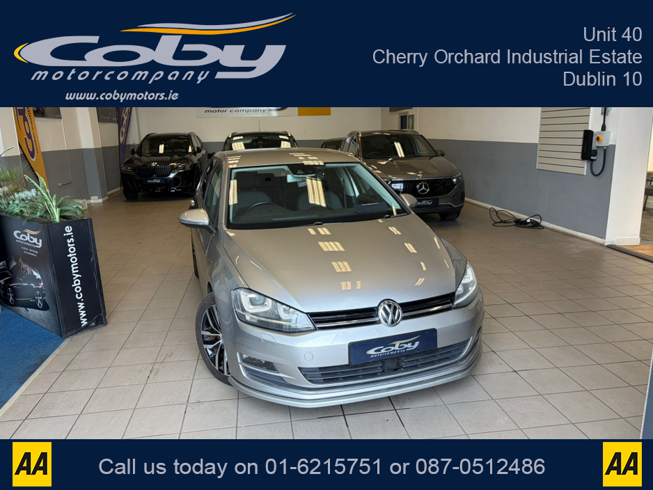 2014 Volkswagen Golf - image 8