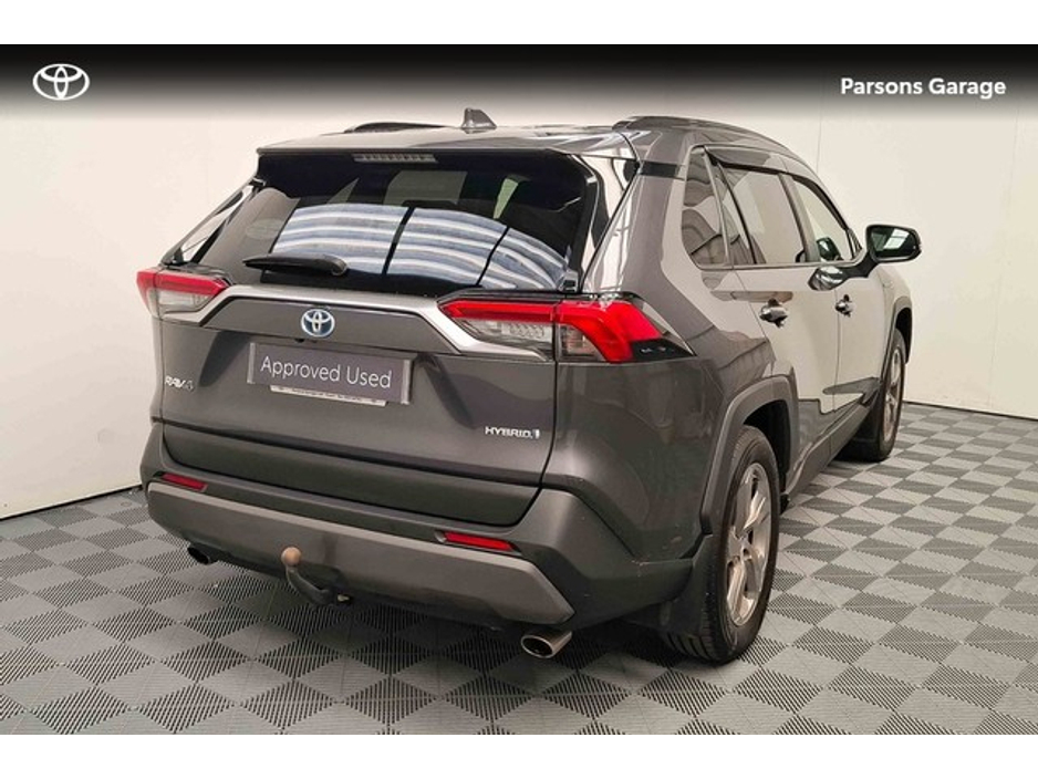 2021 Toyota Rav4 - image 2