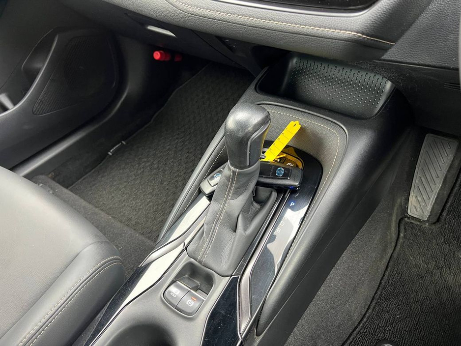 2020 Toyota Corolla - image 11