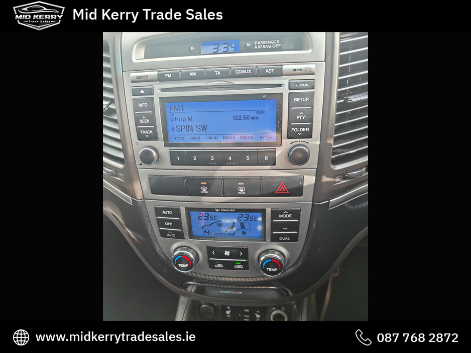 2011 Hyundai Santa Fe - image 16