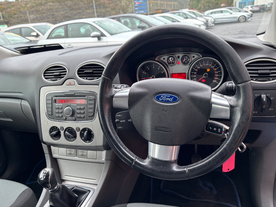 2010 Ford Focus 1.6i Zetec €3,450