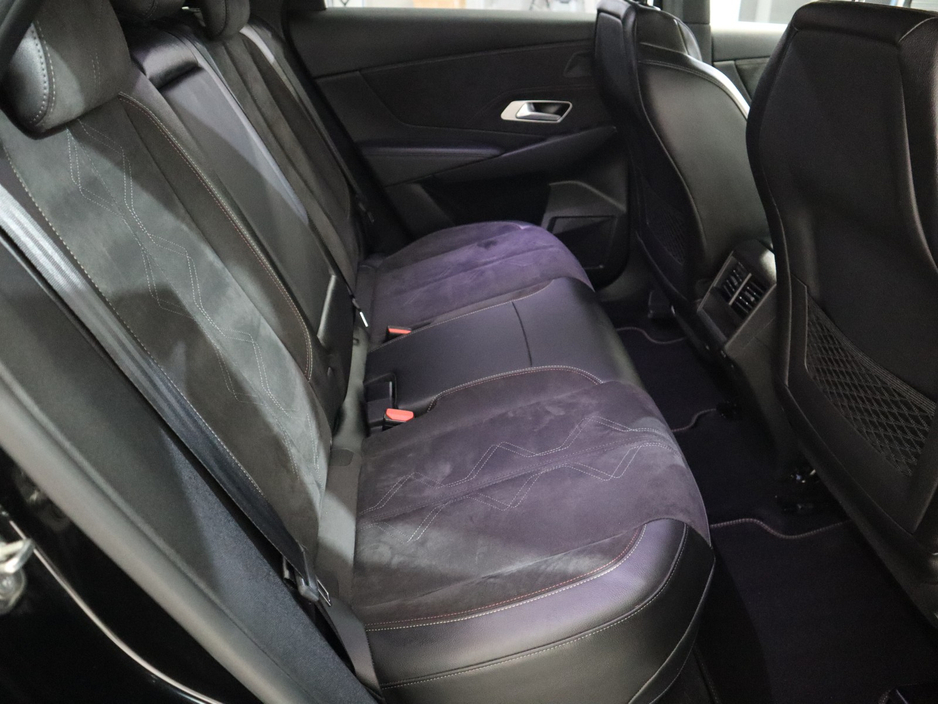 2022 DS Automobiles DS 7 *57* C-BACK PRFRMNC LN PHE E-TENSE PERFORMANCE LINE €24,900