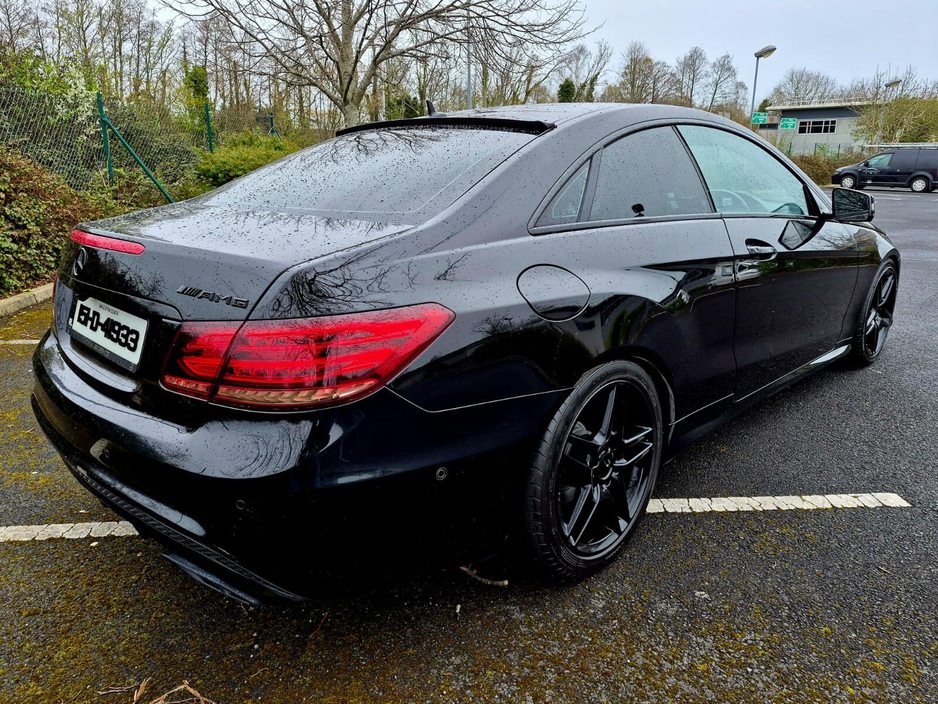 2015 Mercedes-Benz E Class - image 9