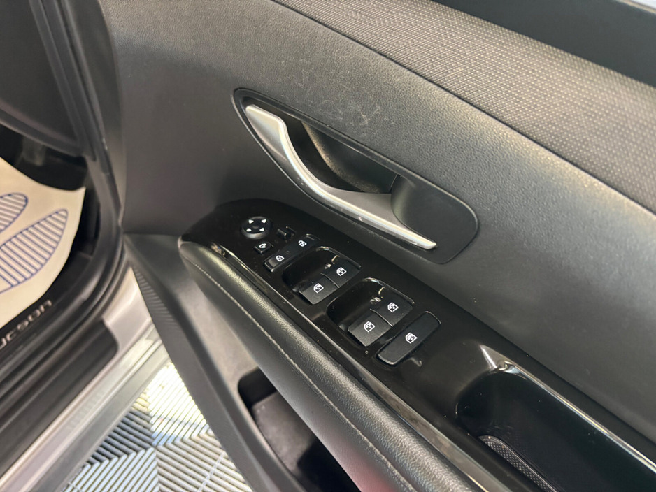 2021 Hyundai Tucson - image 13