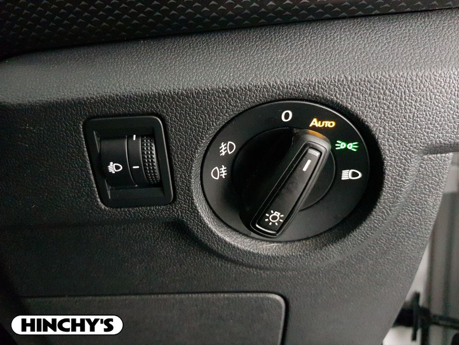 2023 Volkswagen T-Cross - image 19