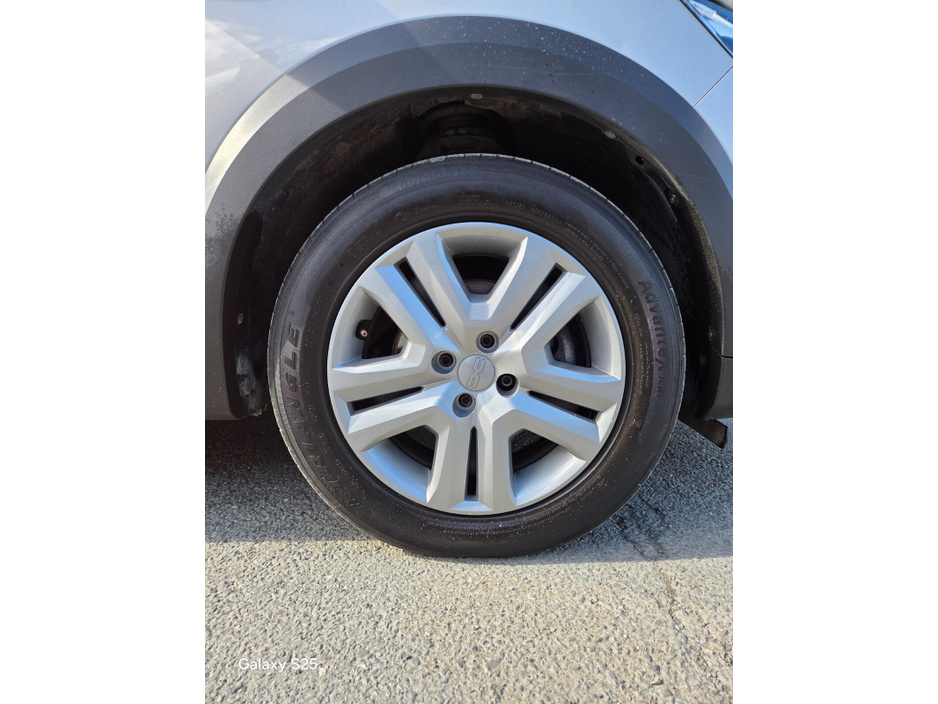 2022 Dacia Jogger - image 21