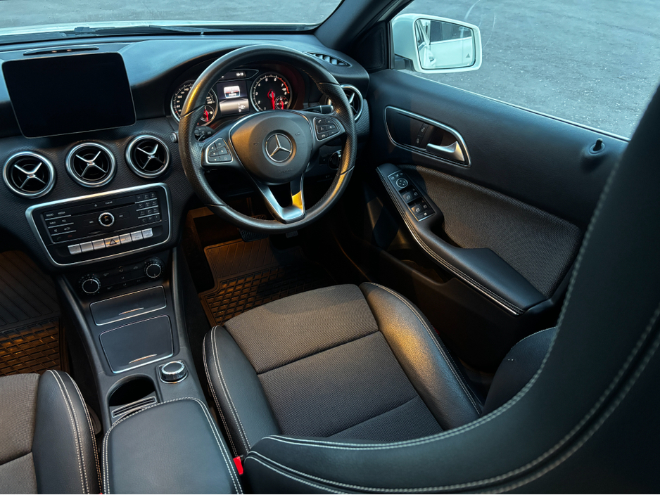 2016 Mercedes-Benz A Class - image 11