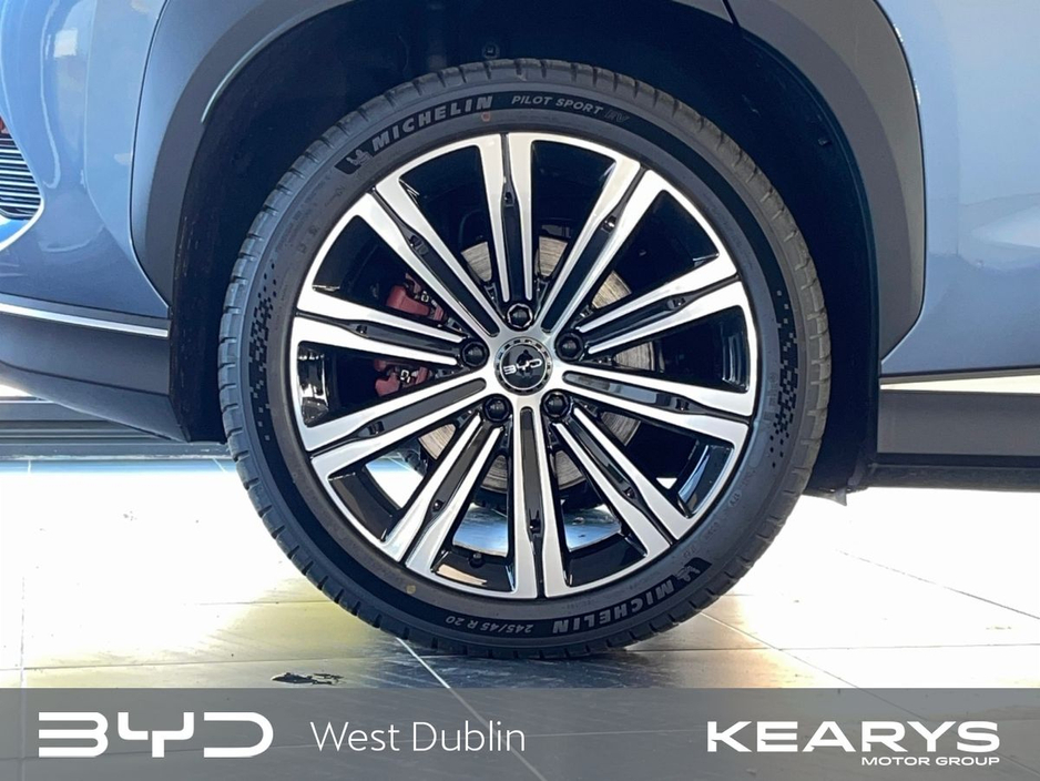 2026 BYD Sealion 7 - image 12