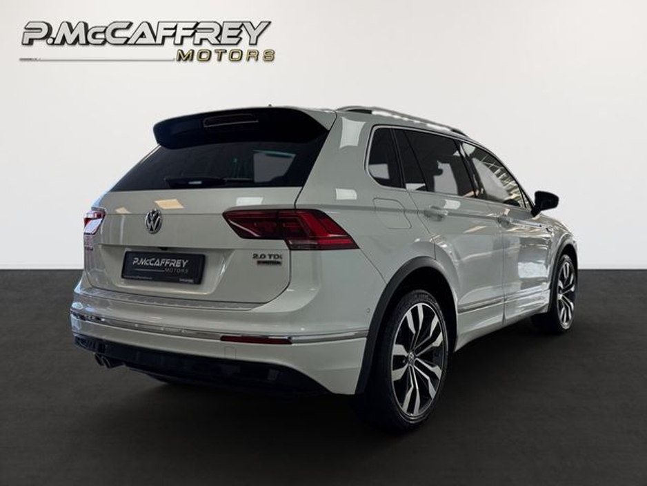 2020 Volkswagen Tiguan - image 5