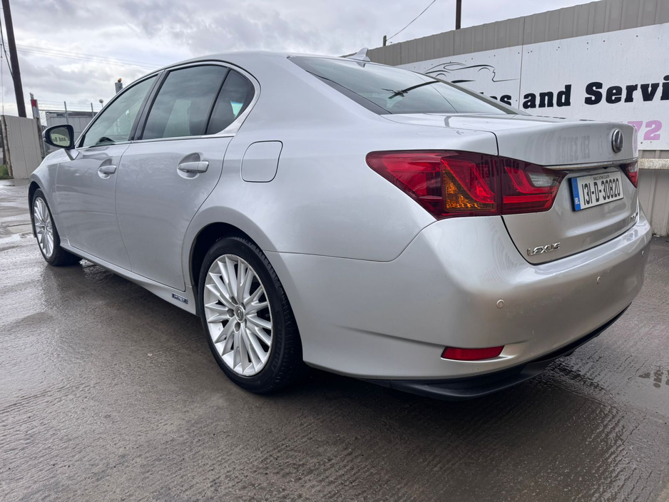 2013 Lexus GS 450 h - image 4