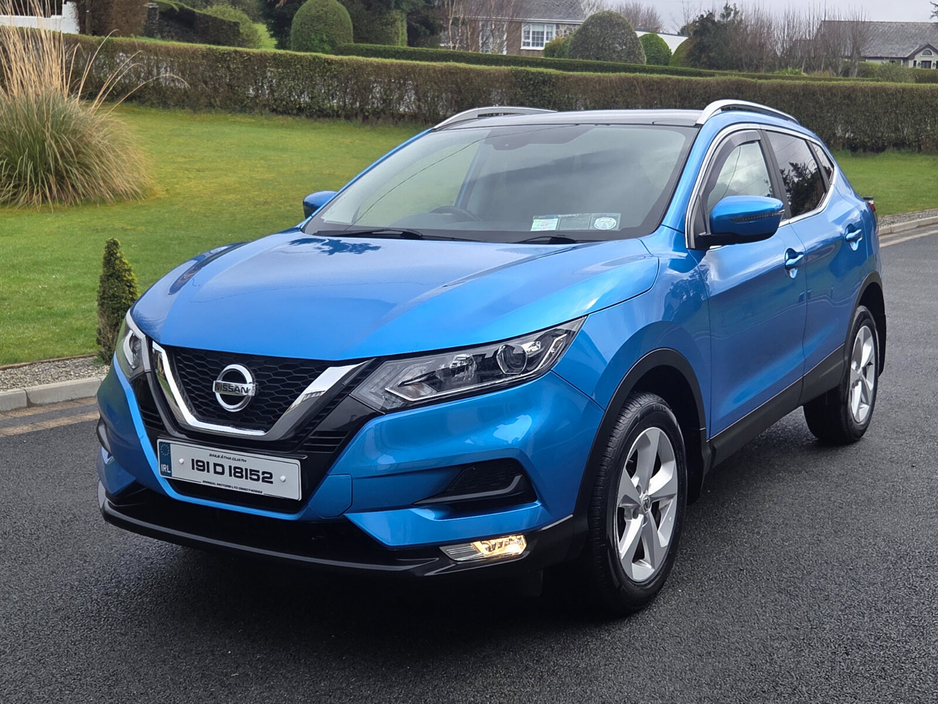 2019 Nissan Qashqai - image 2