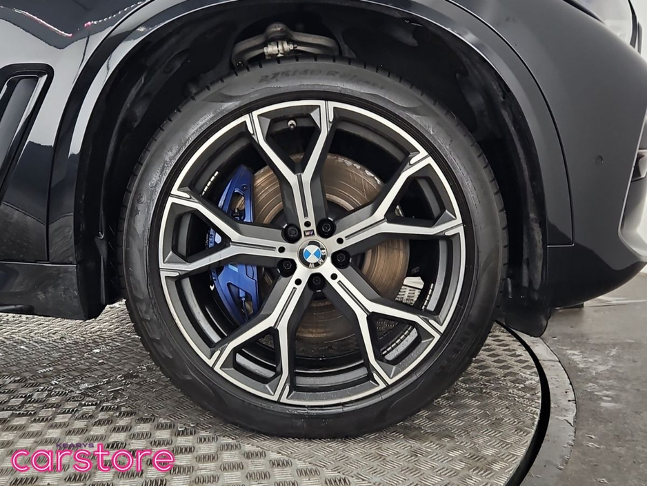 2020 BMW X5 xDrive45e M Sport €56,880