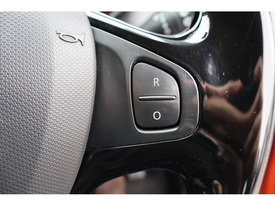 2014 Renault Captur - image 19