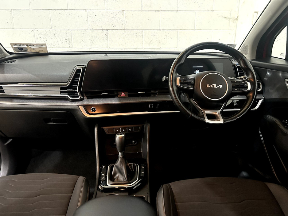 2022 Kia Sportage - image 7