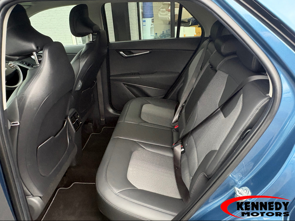 2024 Kia Niro - image 7