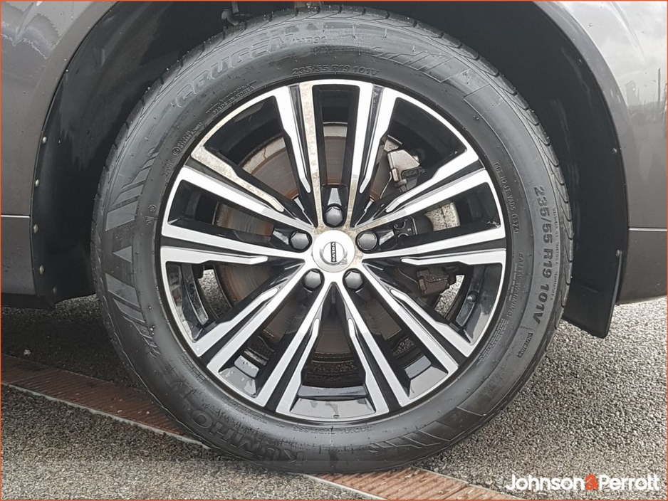 2022 Volvo XC60 T6 3550hp AWD PHEV Inscription AWD (Two Year Volvo Selekt Warranty + Two Year Volvo Service Plan) €46,900