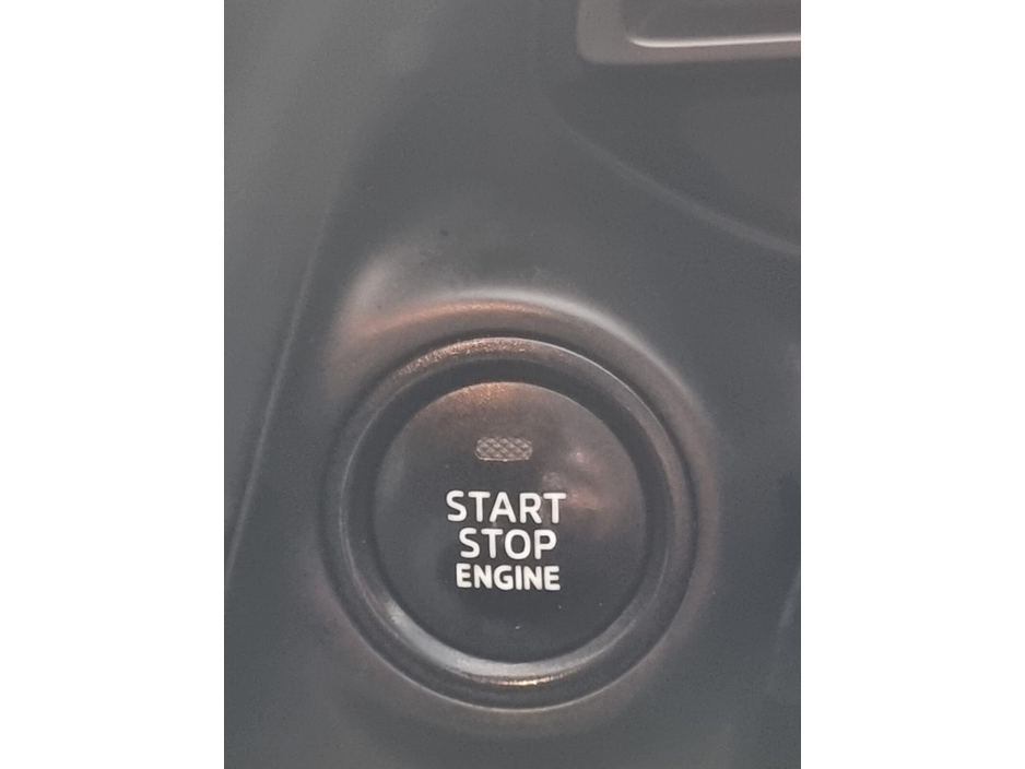 2016 Mazda Demio - image 17