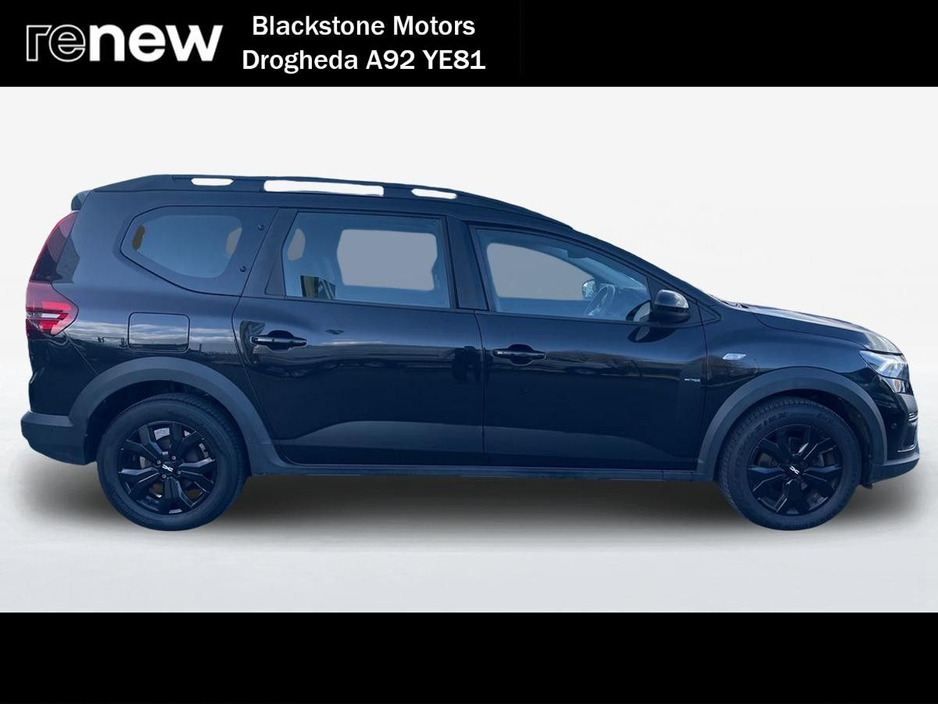 2023 Dacia Jogger - image 7