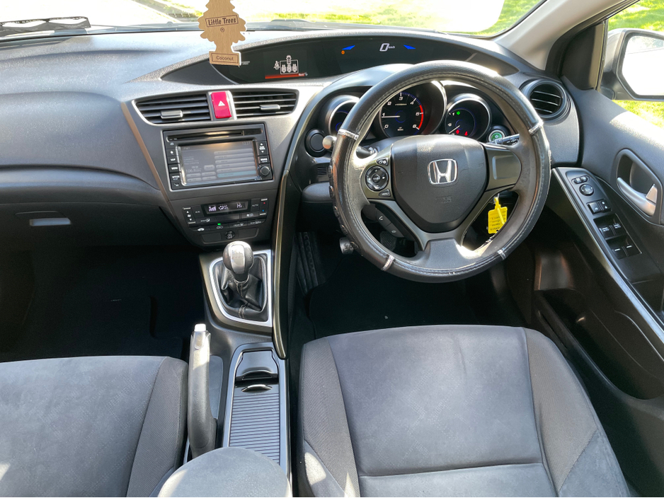 2014 Honda Civic - image 10
