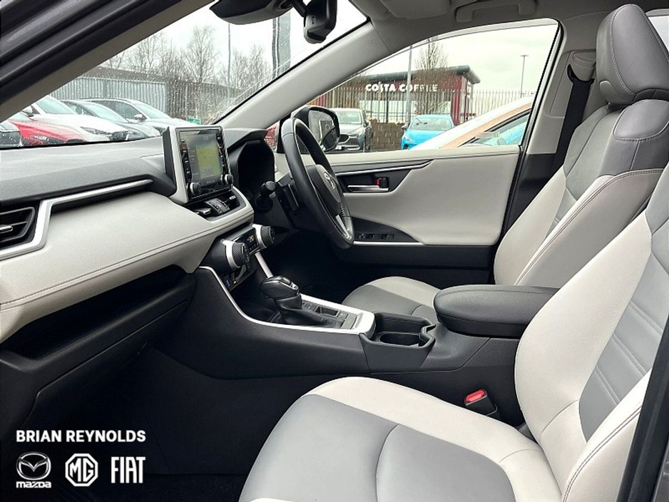 2021 Toyota Rav4 2.5 Hybrid Platinum 2WD €33,950