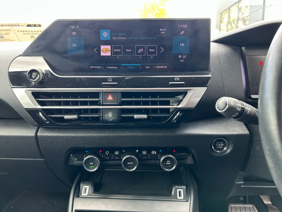 2022 Citroen C4 - image 9