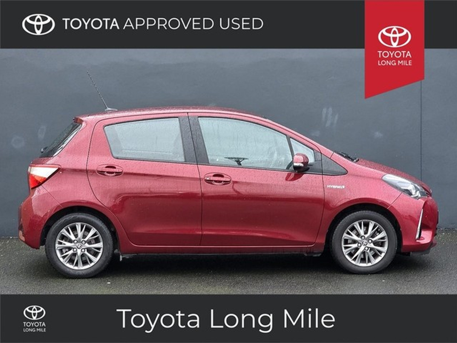 2017 Toyota Yaris 1.5 Hybrid Luxury Icon Tech 5DR €14,949