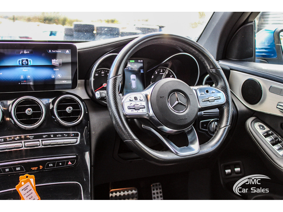 2022 Mercedes-Benz GLC Class - image 29