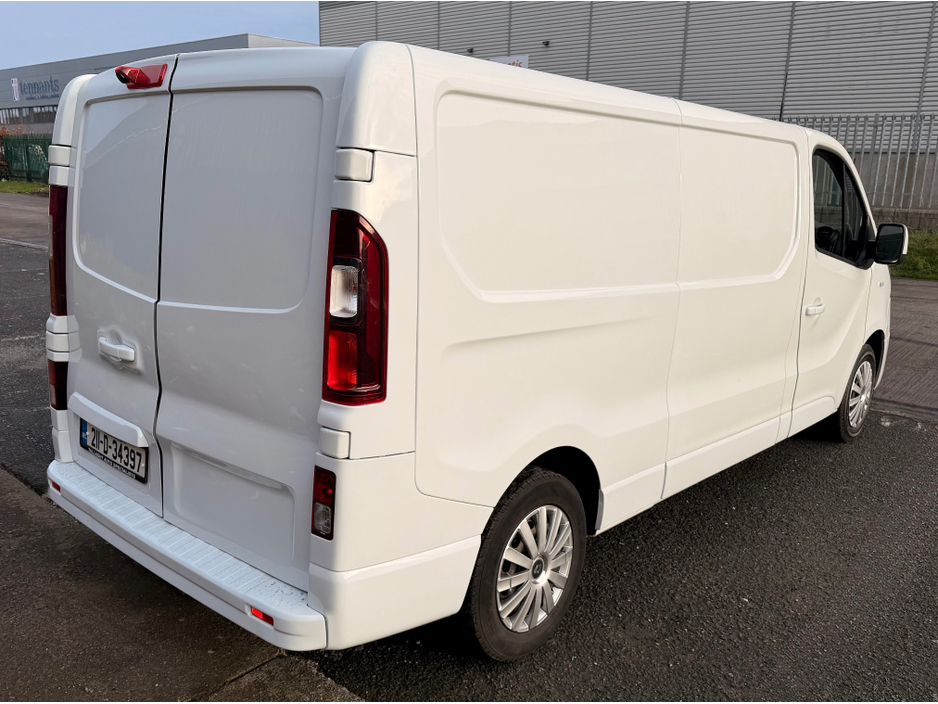 2021 Renault Trafic 2.0 High Spec €18,658