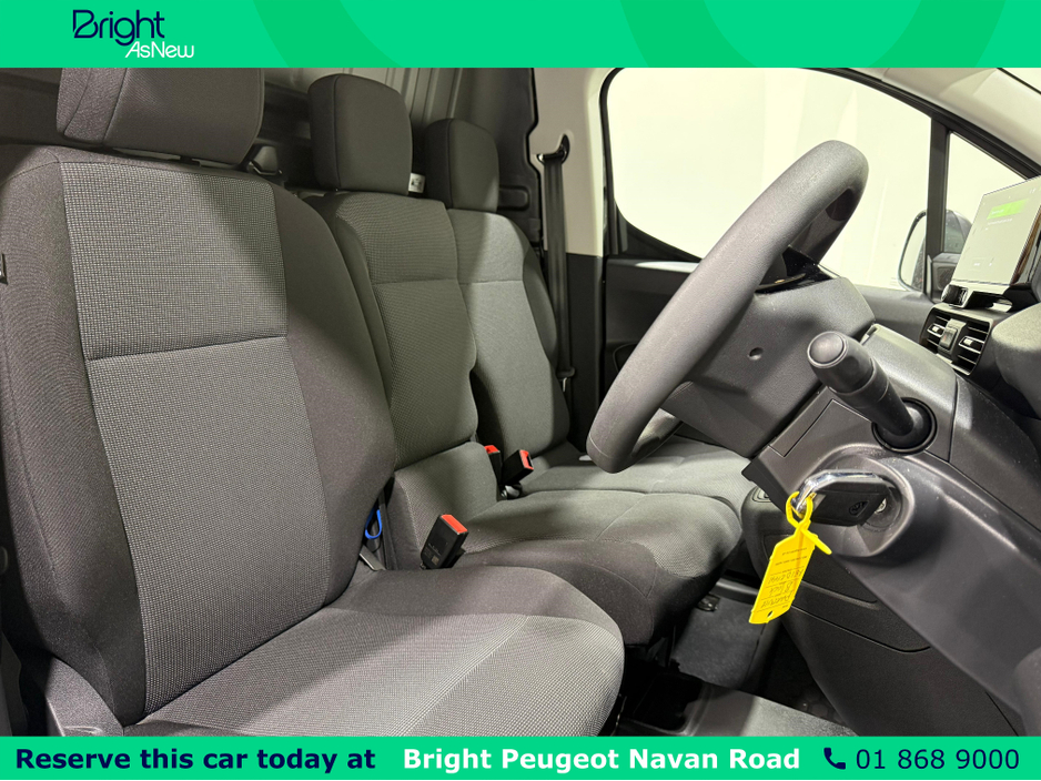 2025 Peugeot Partner - image 16