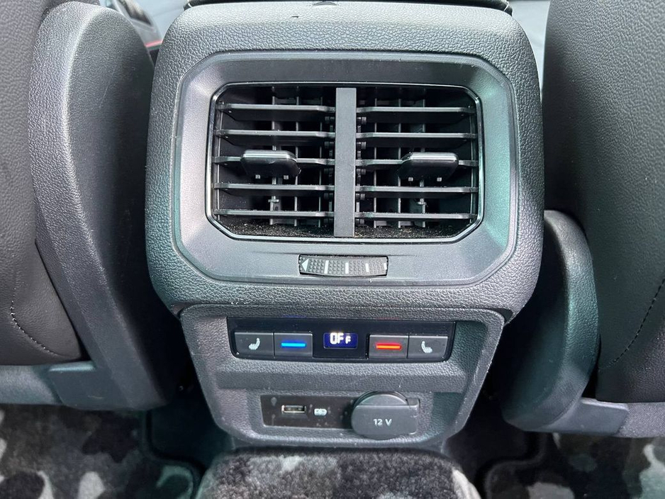 2020 Volkswagen Tiguan R-LINE 4MOTION 2.0 TDI * HUGE SPEC * // OPENING PAN ROOF // 360 PARKING CAMERAS // HEADS UP DISPLAY // APPLE CARPLAY/ANDROID AUTO €34,950