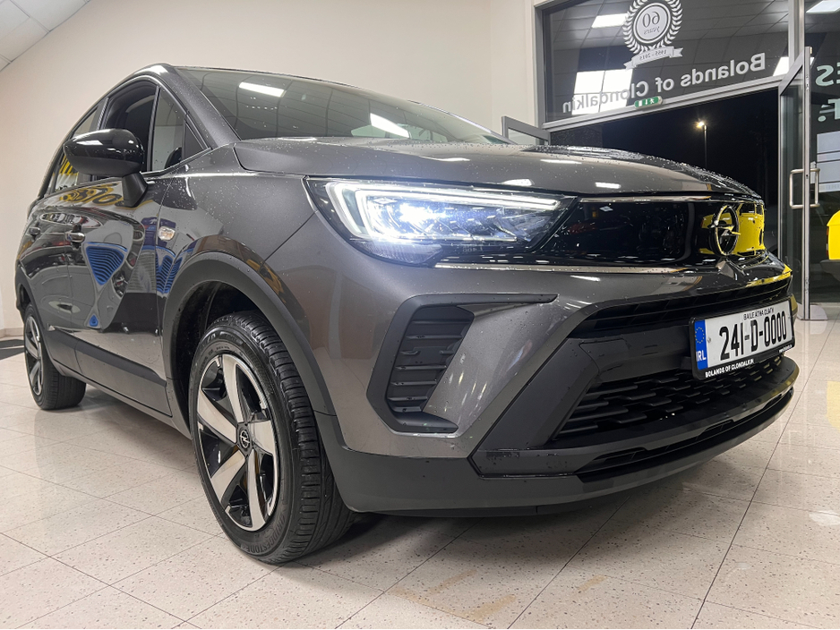 2024 Opel Crossland X **DIESEL 2024**Best Value As New Opel Crossland 6 Speed Manual Apple Car Play  www.bolands.ie Est.1955 €21,950