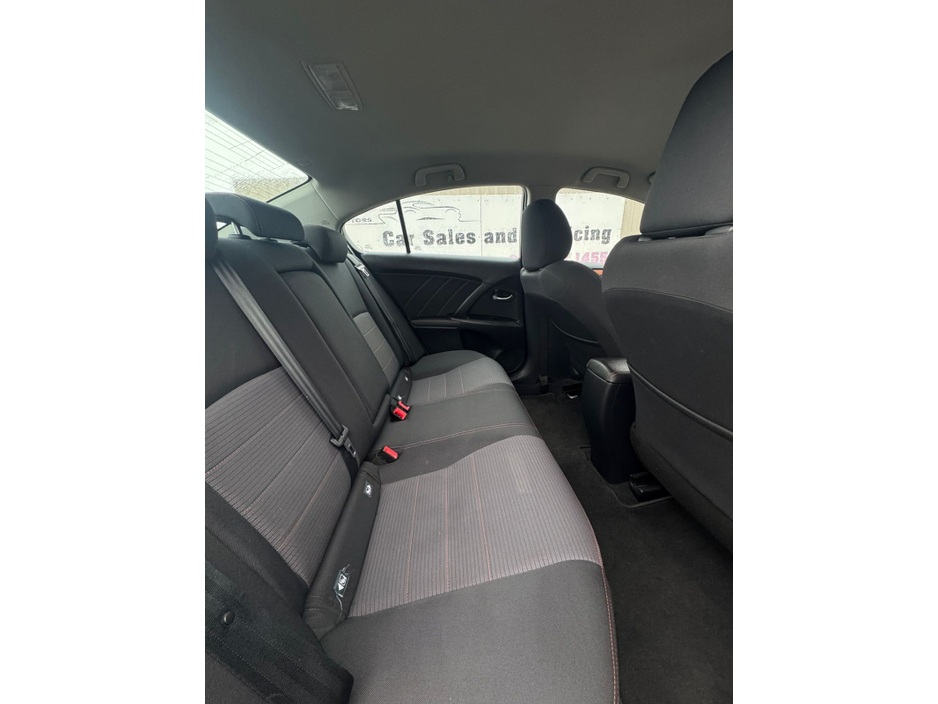 2018 Toyota Avensis 1.6 D LUNA 4DR SAL €12,750