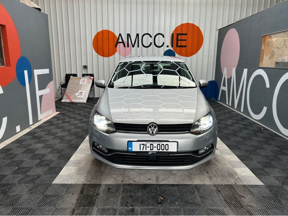 2017 Volkswagen Polo - image 5
