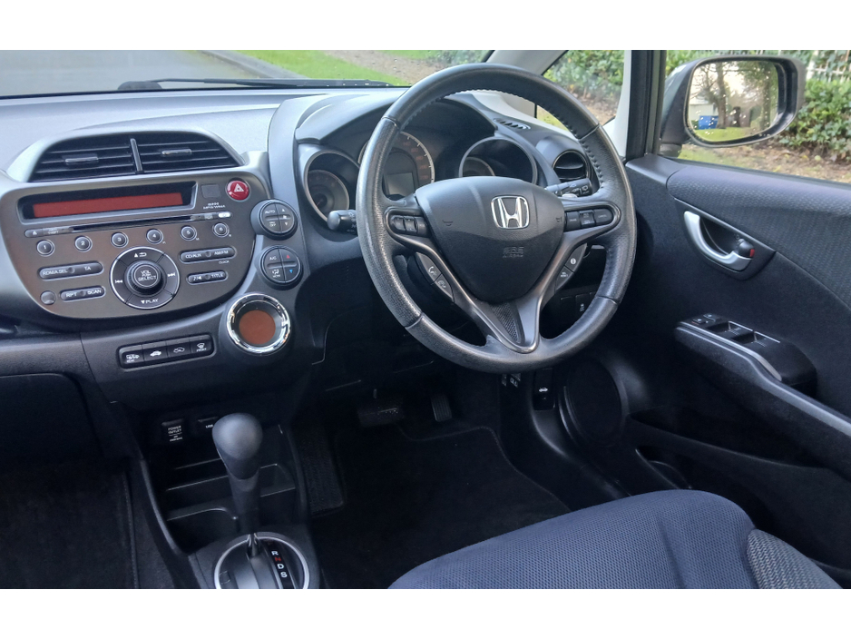 2012 Honda Jazz **AUTOMATIC** 1.3 VTEC EXECUTIVE 5dr - ONLY 29K KLMS €8,950