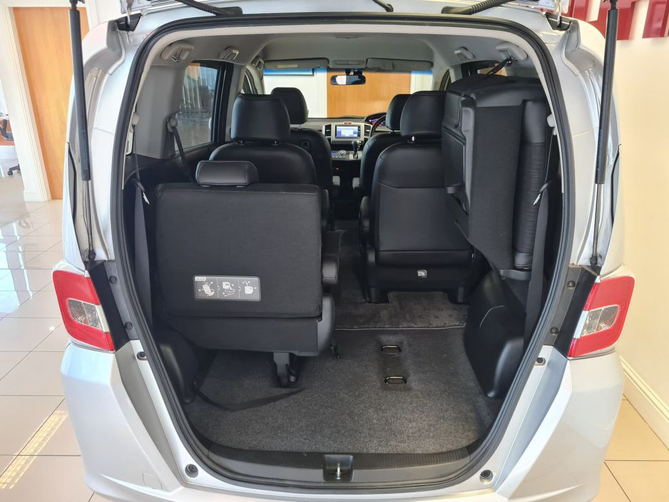 2016 Honda Freed 6 Seat 5DR Automatic €14,950